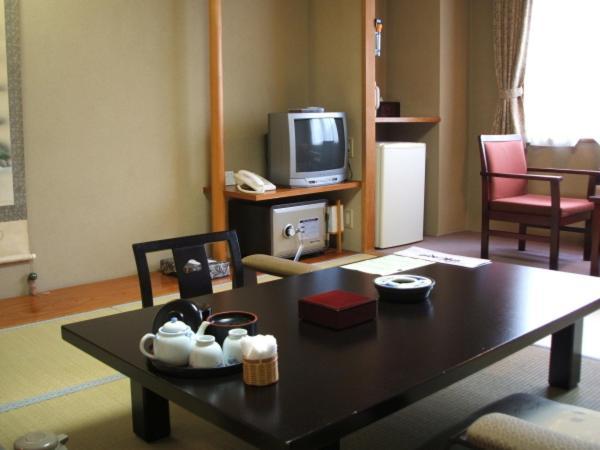 Oyado Kiyomizuya Hotell Noboribetsu Rum bild